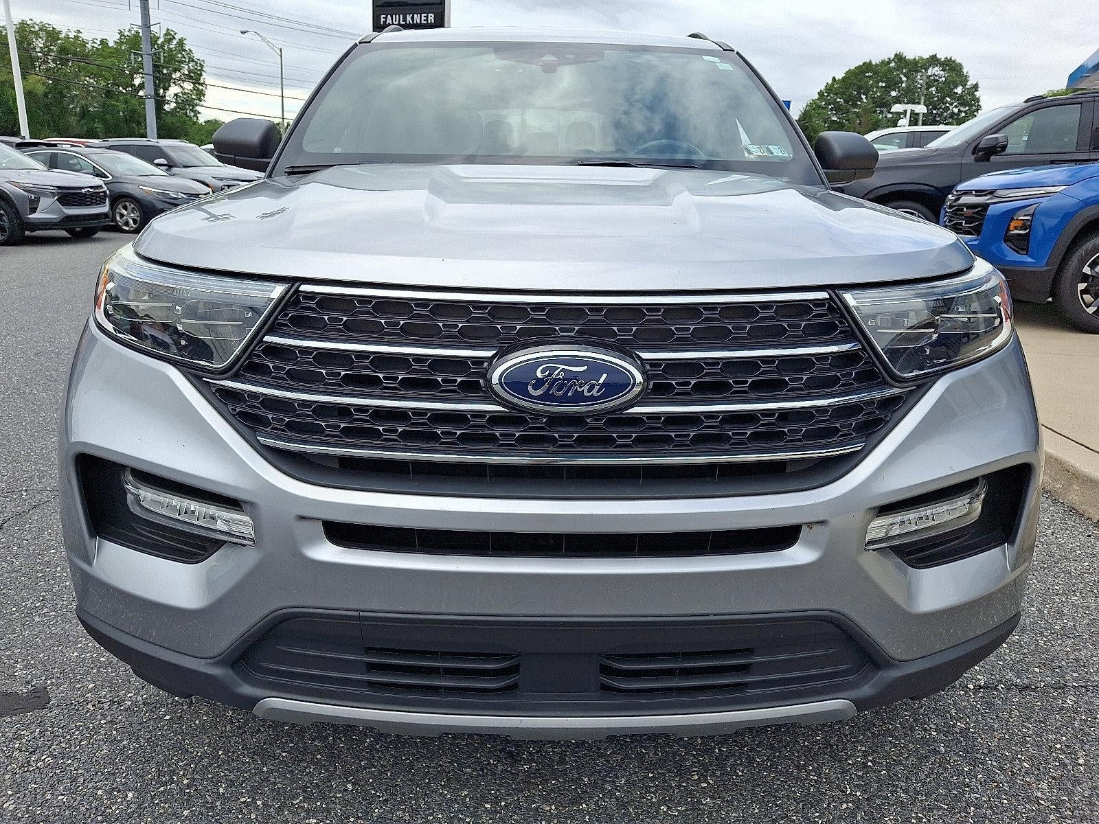 2020 Ford Explorer — side profile view