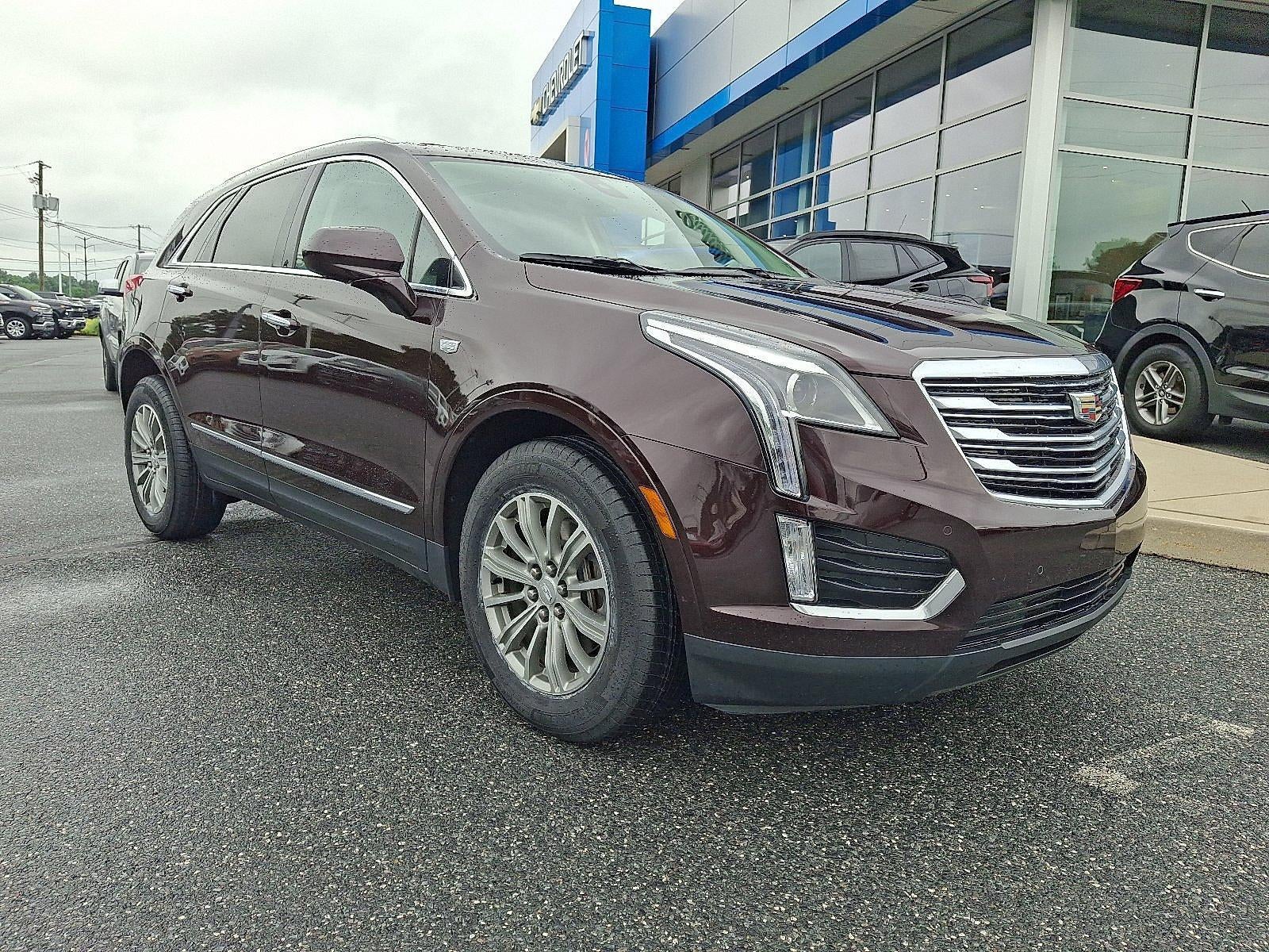 2017 Cadillac XT5 Luxury AWD in Deep Amethyst Metallic — front three-quarter view