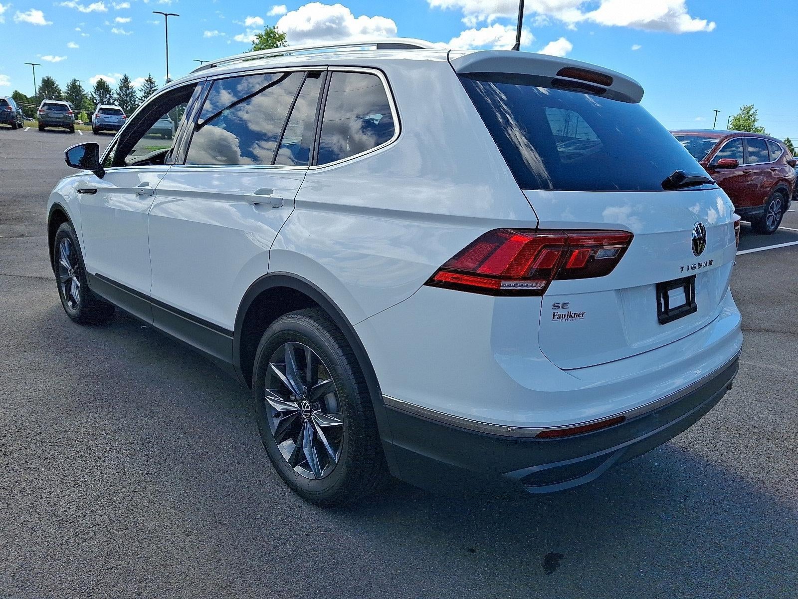 2022 Volkswagen Tiguan — detail view